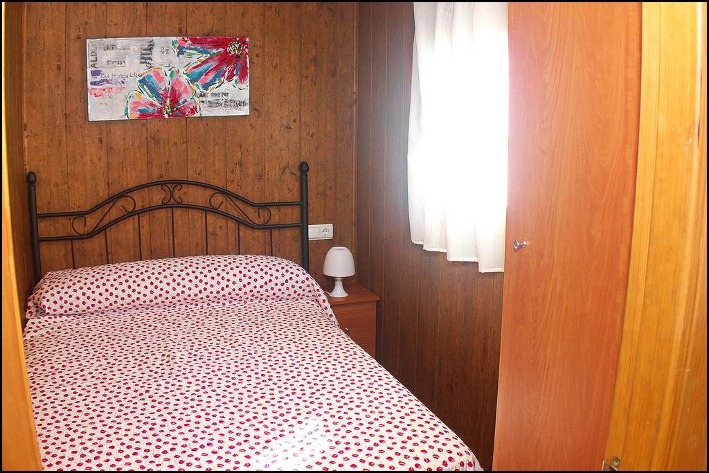 Bungalow Curro Pareja con piscina privada Conil De La Frontera Exterior foto