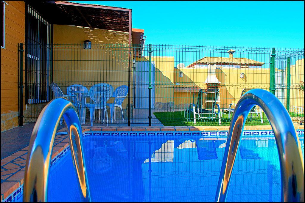 Bungalow Curro Pareja con piscina privada Conil De La Frontera Exterior foto